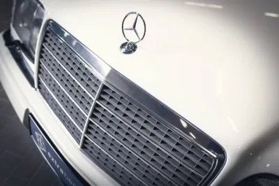 Mercedes-Benz E 420 Avantgarde, image 3