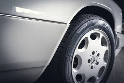 Mercedes-Benz E 420 Avantgarde, image 9
