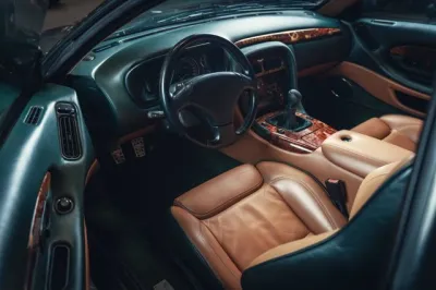 Aston Martin DB7, image 7