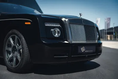 Rolls Royce Phantom Coupé, Bild 3