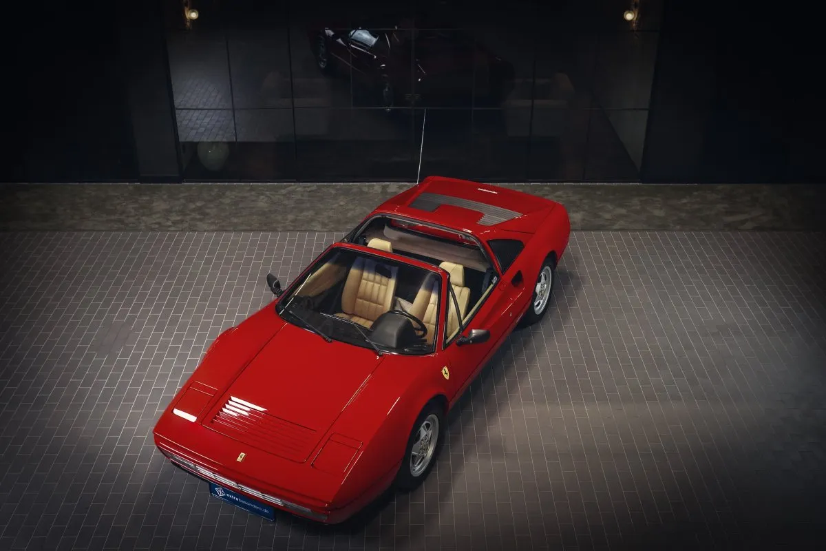 Ferrari 328 GTS