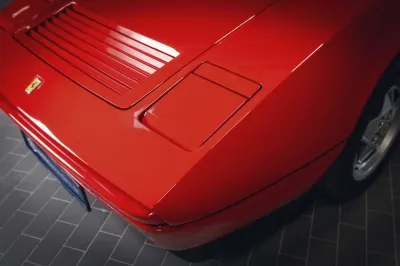 Ferrari 328 GTS, Bild 3