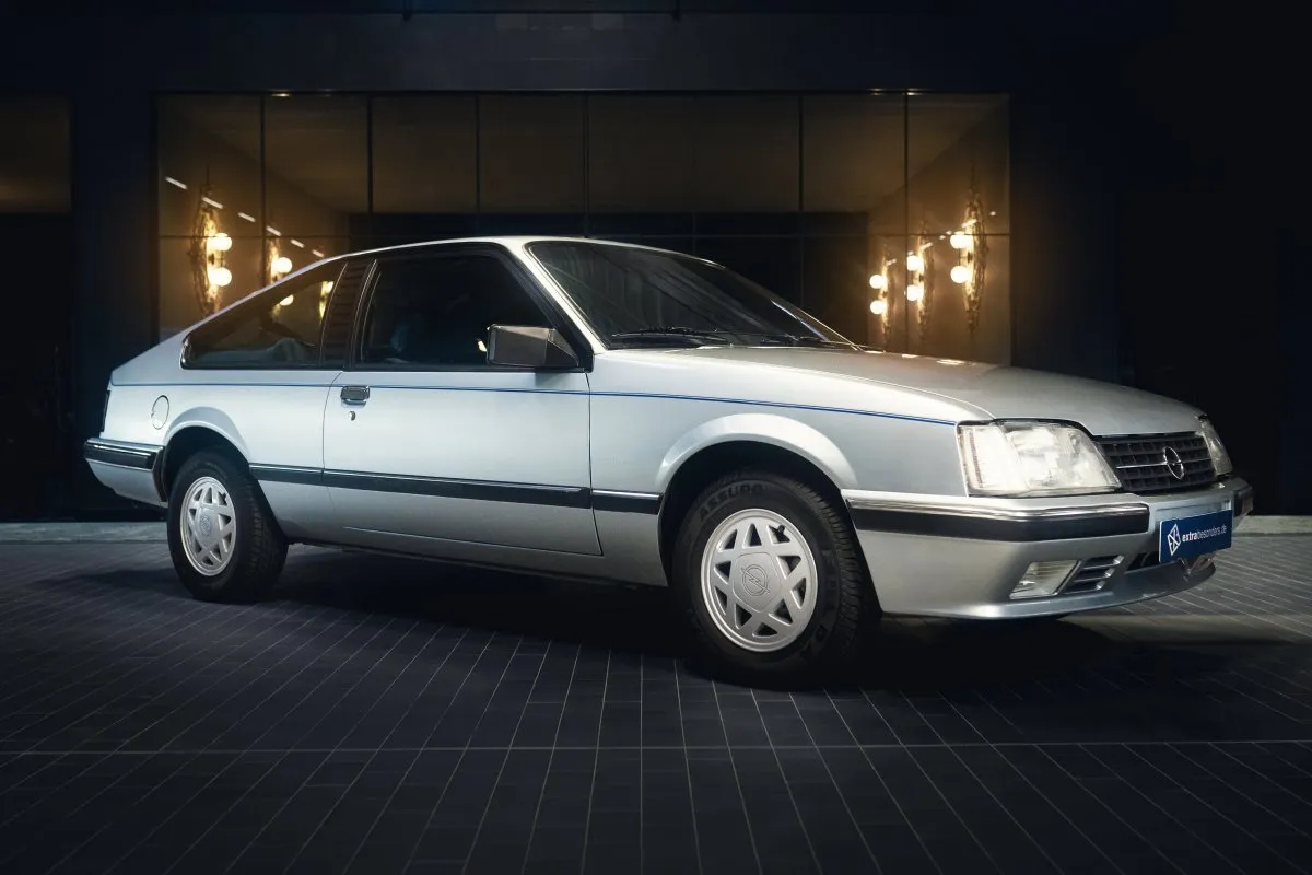 Opel Monza 3.0 E